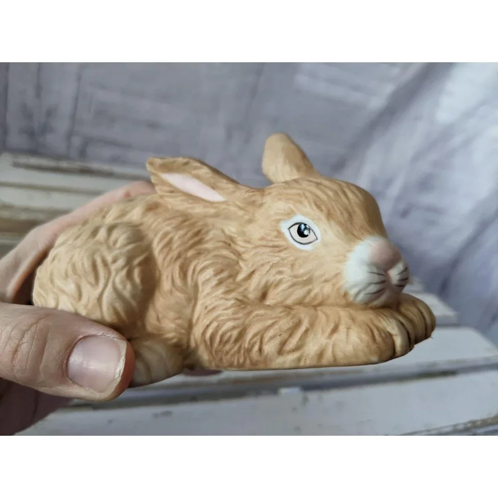 Brown‎ Easter bunny rabbit sculpture figurine home